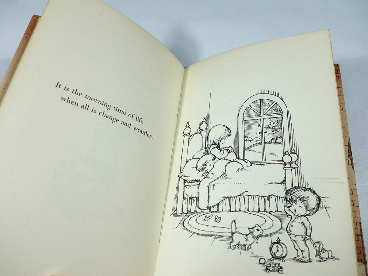 Childhood Is A Time of Innocence（Joan Walsh Anglund 著