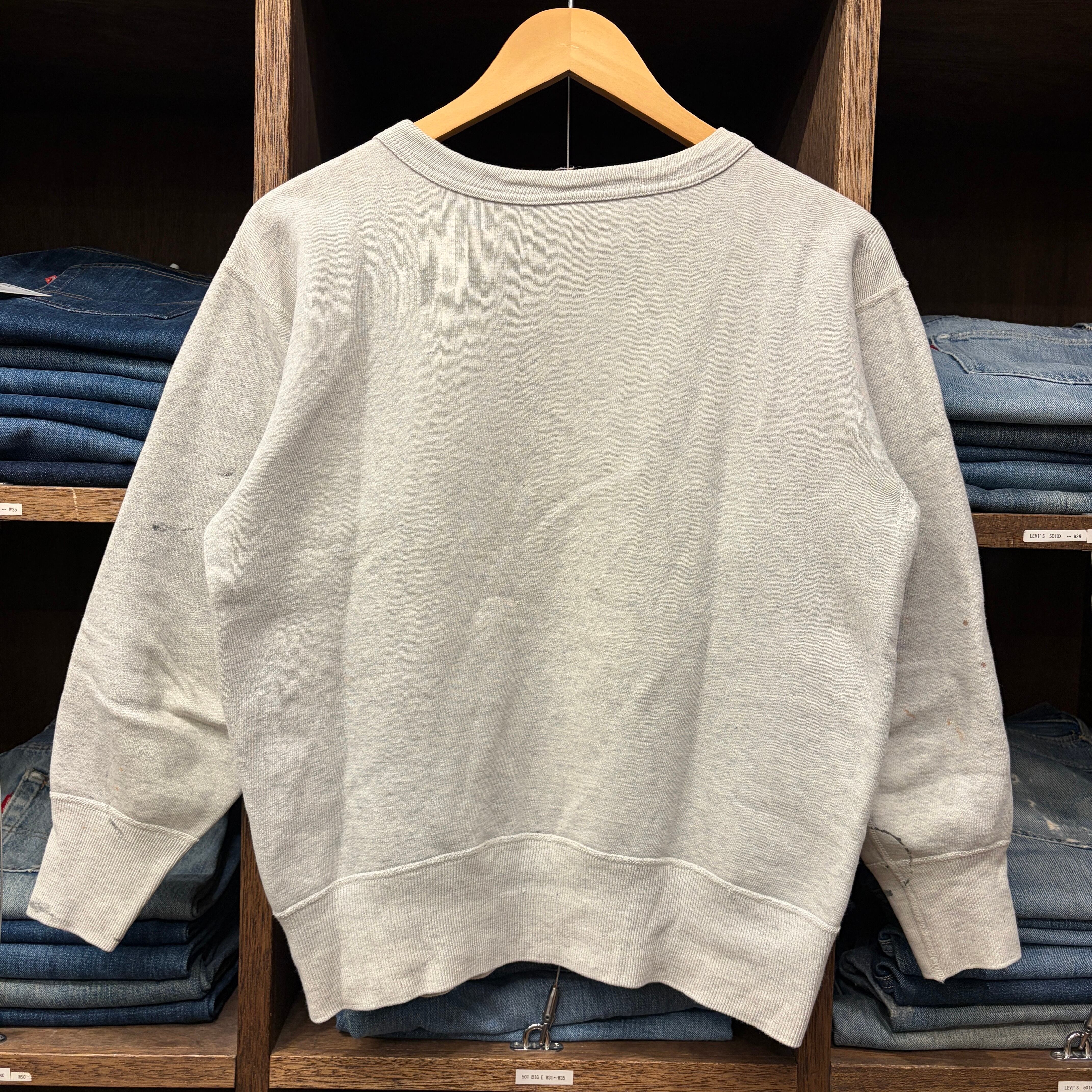 1950s VINTAGE DE-JAC FRONT-V SWEAT SHIRT GRAY | safarionline