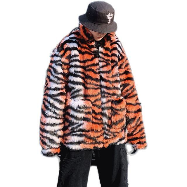 予約販売】ボアブルゾン アニマル柄 トラ ゼブラ 牛 タイガー 総ボア