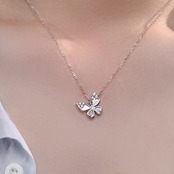 ネックレス シルバー 蝶々 おしゃれ ペンダント