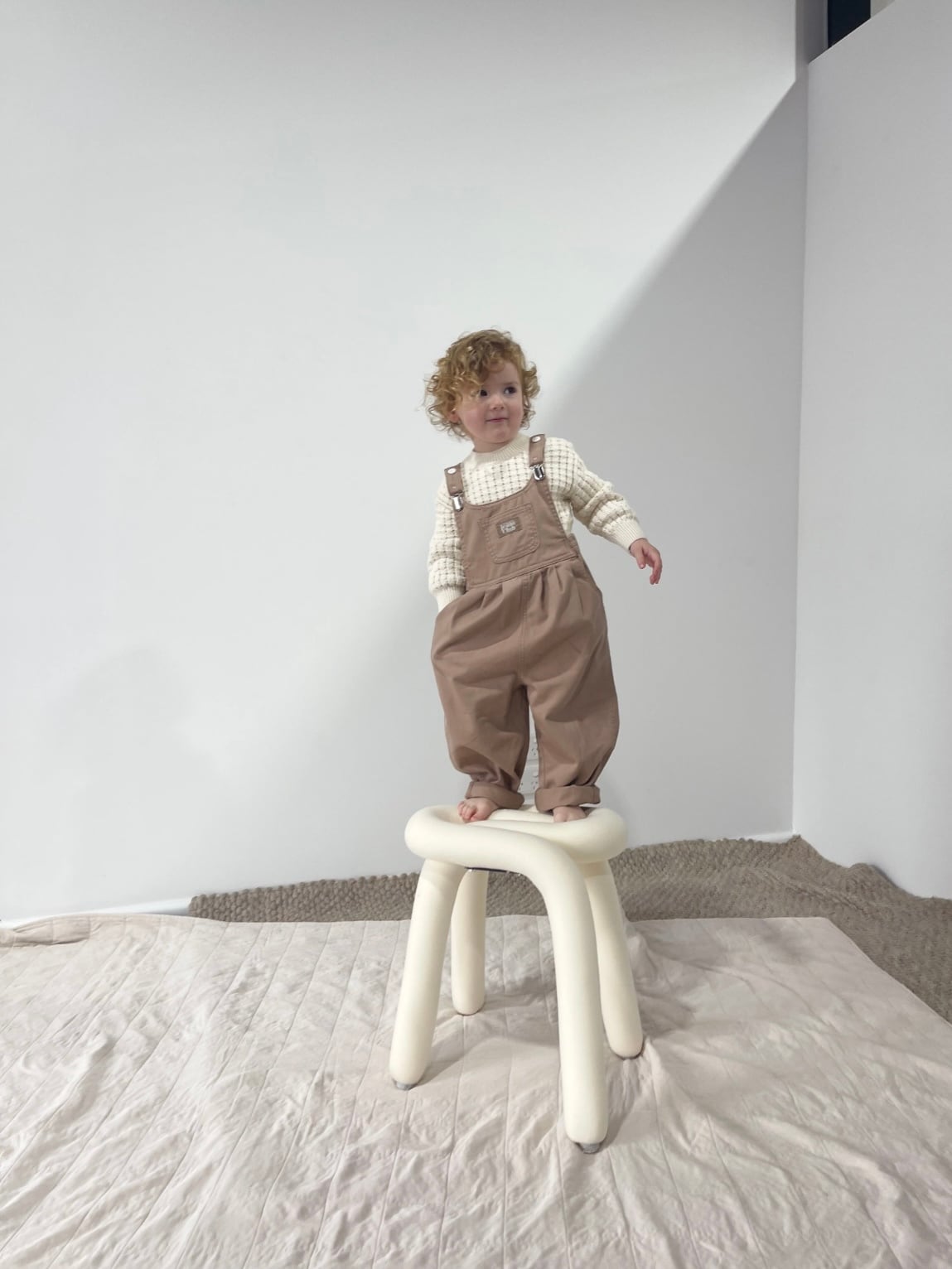 【即納/送料無料】twin collective / Bowie Bubble Overall -Latte-