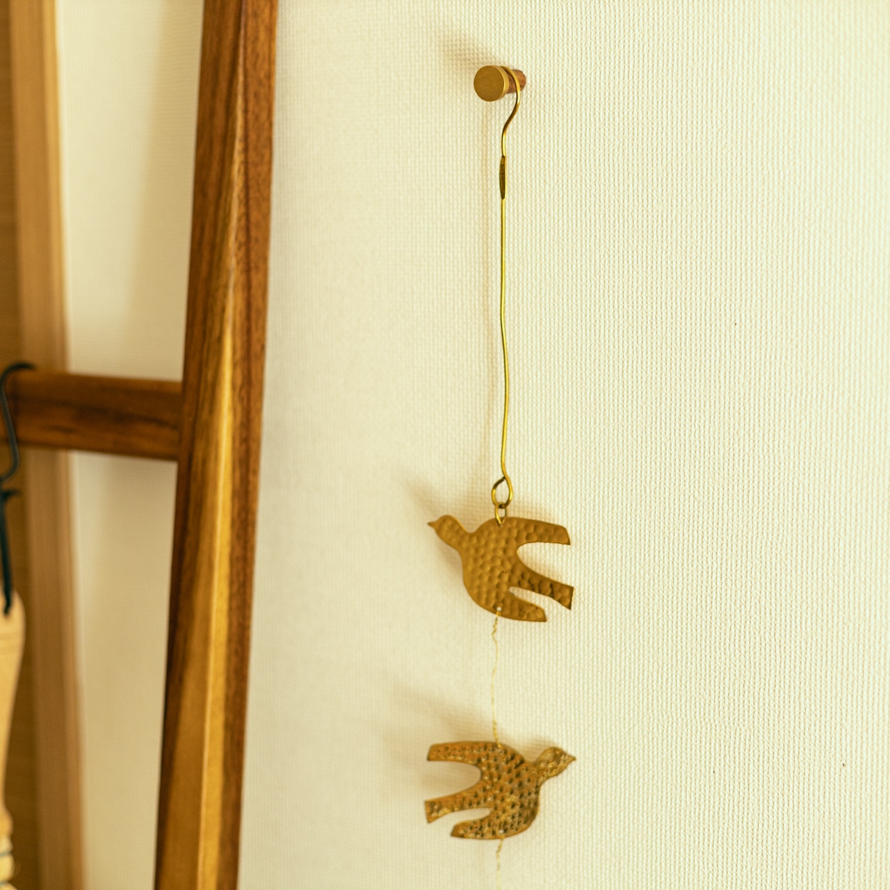 BRASS hanging garland (bird)