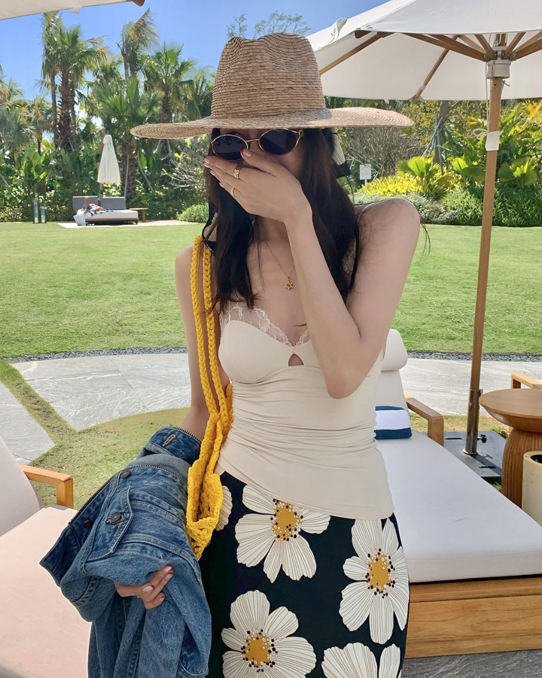 レースデザインVネックキャミソールトップス S26124