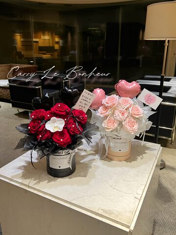 新品 造花 インテリア 花束 ブーケ 手作り 枯れない花 ウェディング 飾り 撮影 プレゼント ギフト 人工観葉植物 美術館 ホーム 庭園 キッチン オフィス 喫 ラナンキュラス ピンク 1束 ギフトにもおすすめ！ドライ・プリザーブドフラワーの立てたまま飾れる自立する花束：パープル系のブーケ | PAY ID