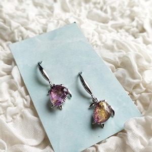 Honu / pierce or earrings