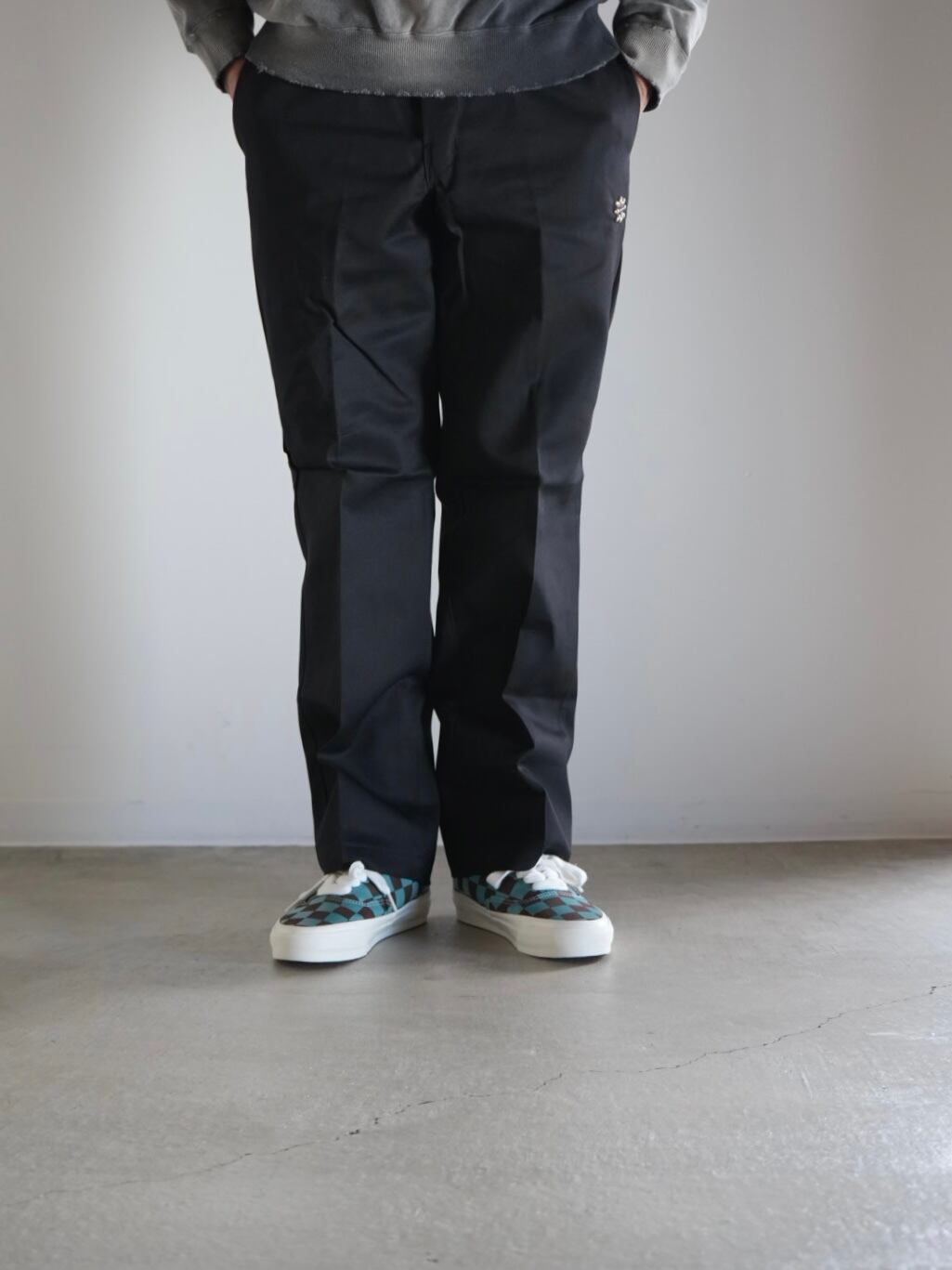 HTC × Dickies【874 フラワーターコイズ スタッズ ワークパンツ