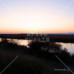 釧路湿原に沈む夕日2　Sunset over Kushiro Marsh 2