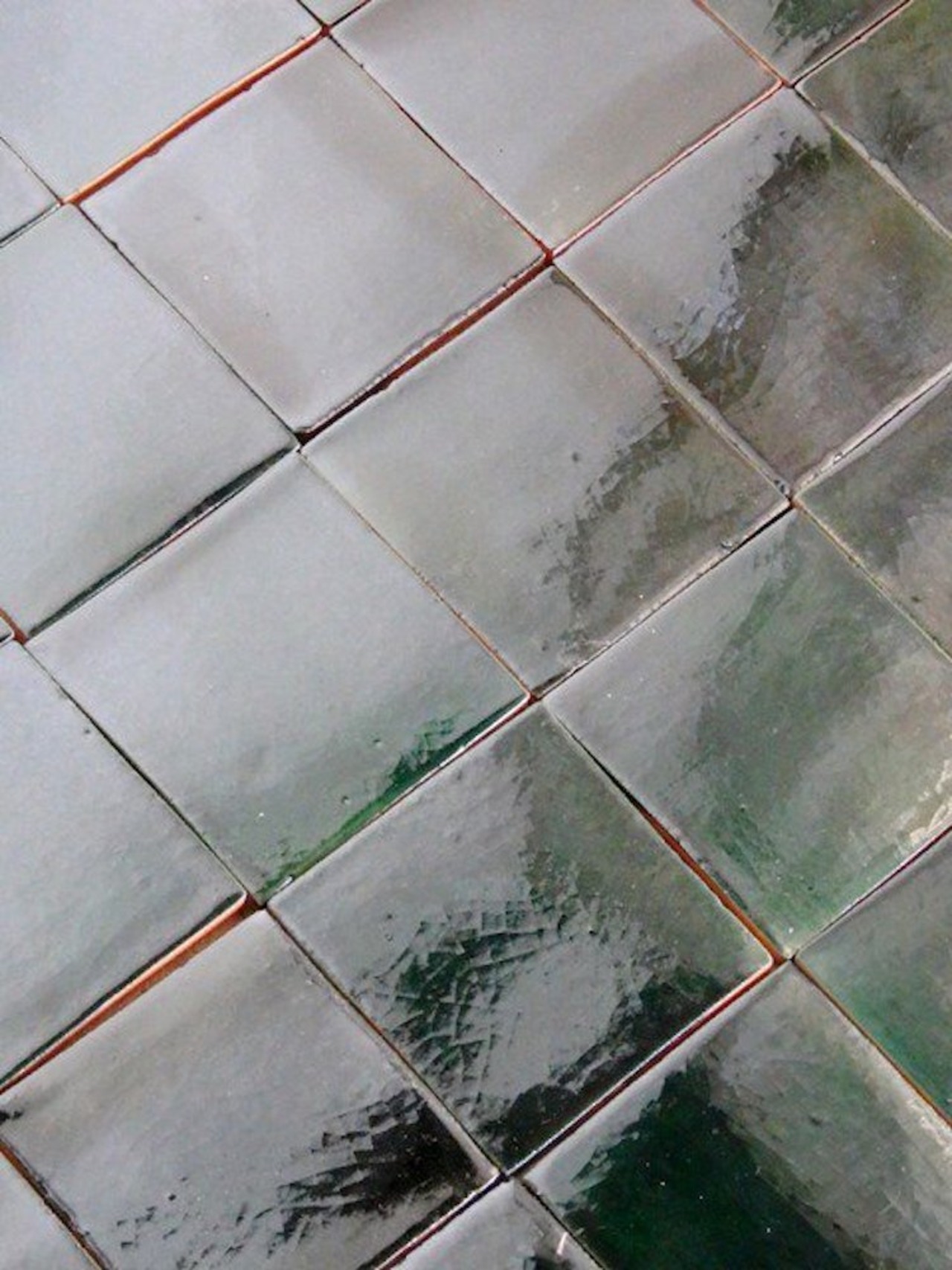 Mexican tile : deep green