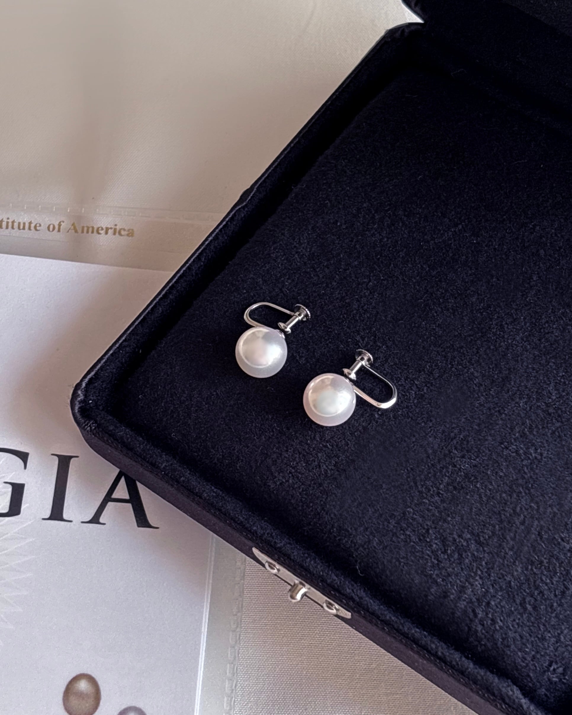 アコヤ真珠 9mm 一粒イヤリング（Pt900・ねじ式） | NEU & TIM