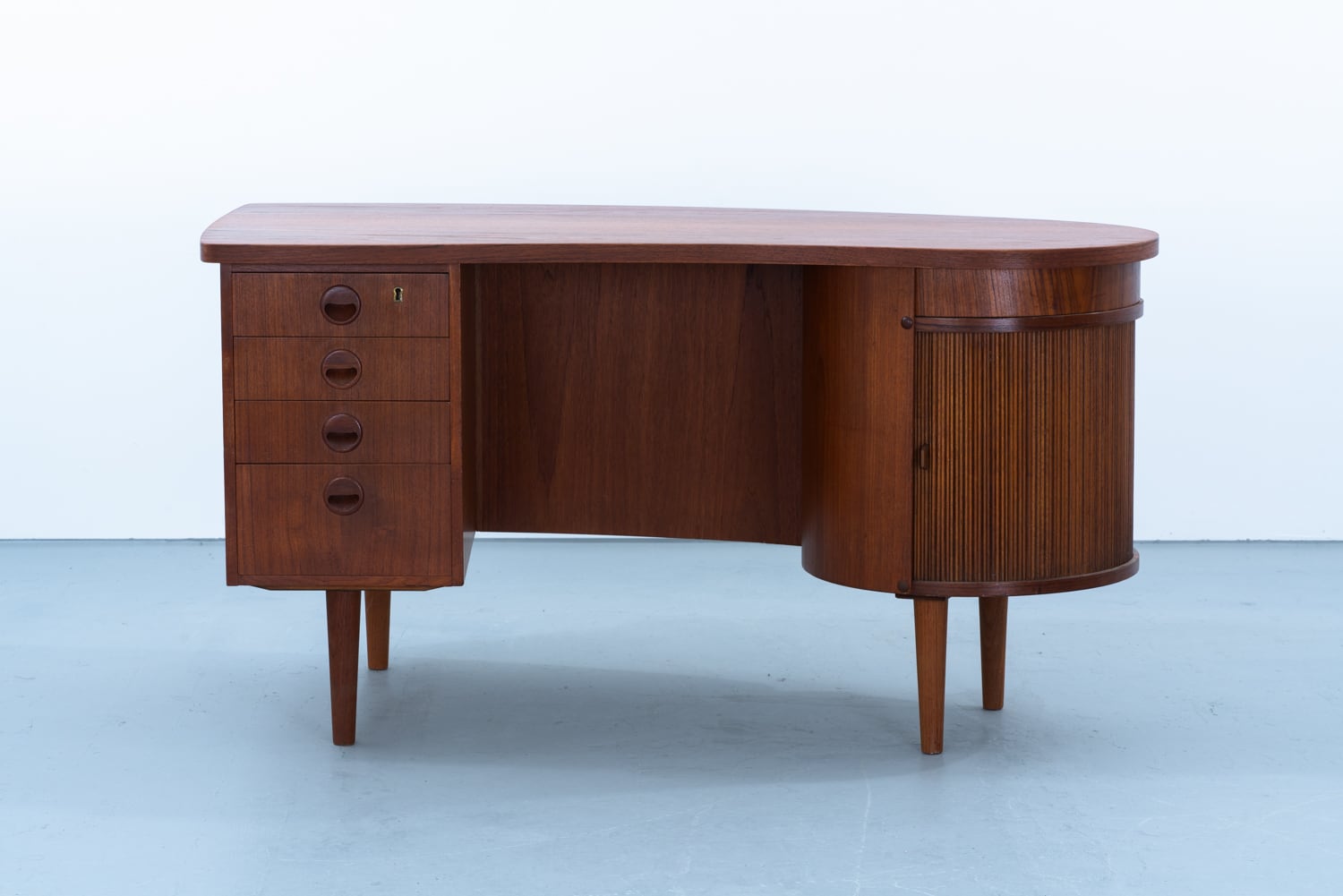 Kai Kristiansen | model.54 Kidiny Desk | kaikki gallery | 北欧