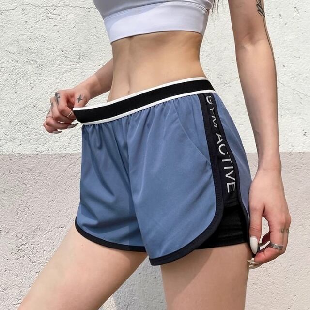 【予約販売】 トレーニングウエア インナー付き ショートパンツ 短パン ハイウエスト ヨガ ジム フィットネス ライン ブラック ブルー レディース 部屋着 おしゃれ 韓国 春 夏 S/M/L