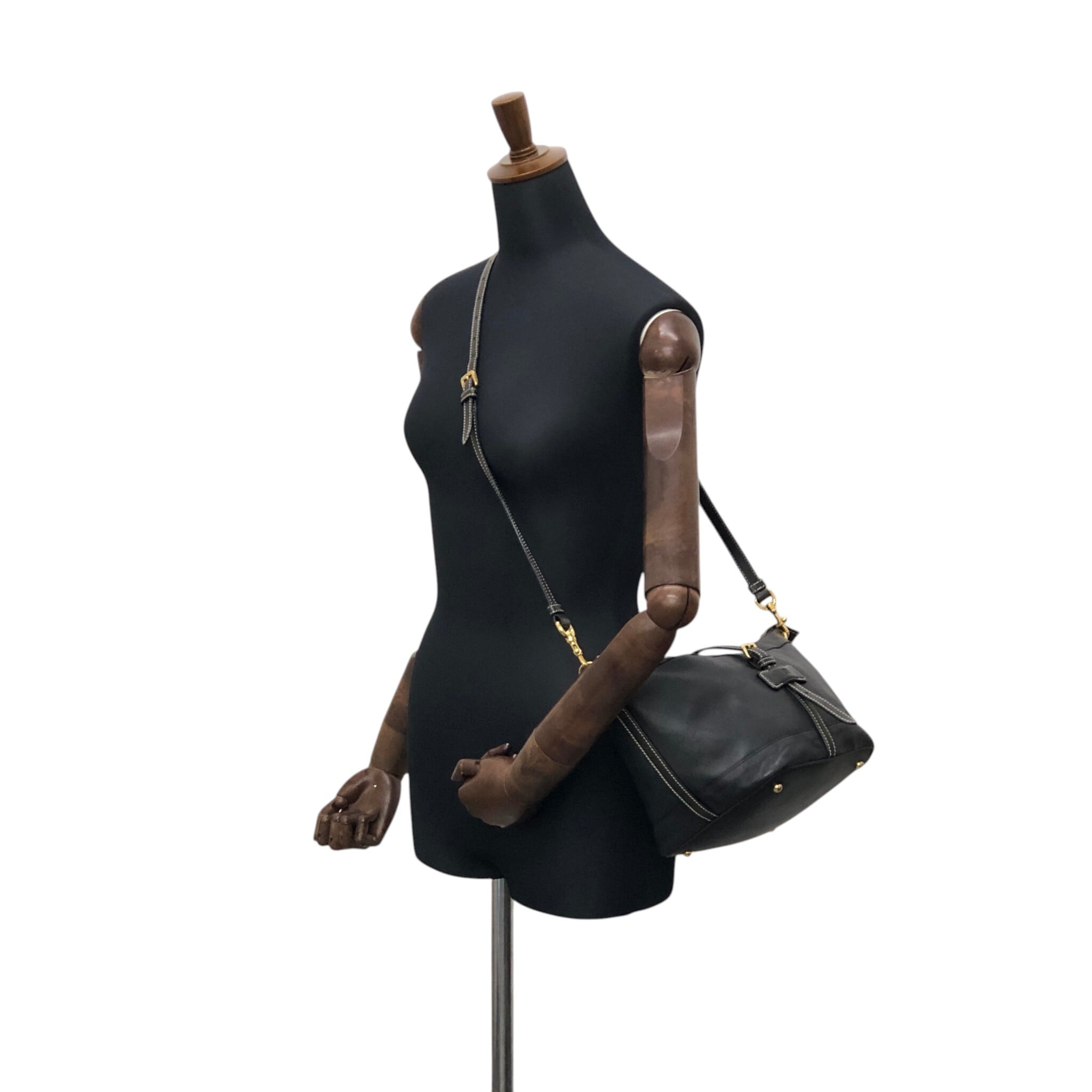 LOEWE ロエベ ショルダーバッグ ブラック フロントバックル 2way