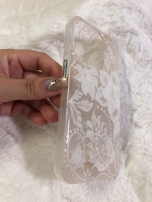 【iPhoneケース】純白テクスチャーフラワー