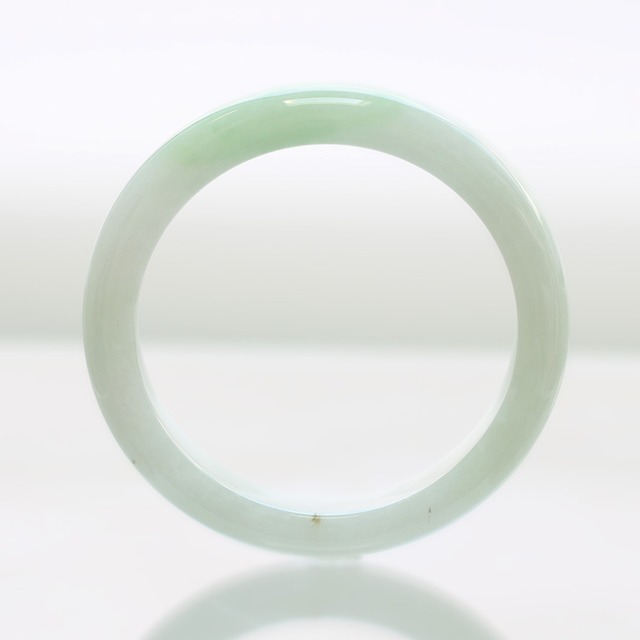 【内径 約56mm】 White Komaru 翡翠バングル A貨翡翠 jd_bg1432