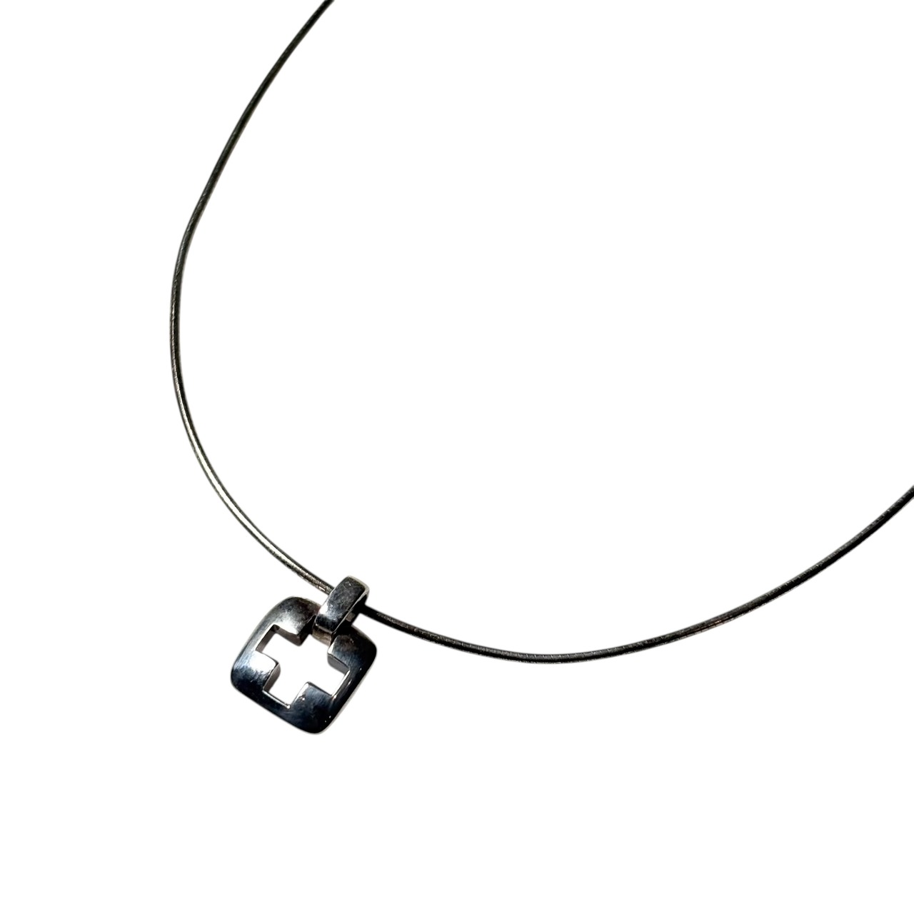 vintage TIFFANY silver small “Open Cross” pendant necklace