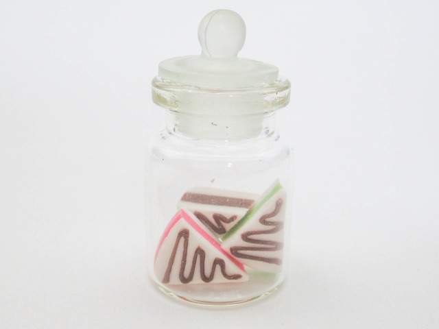 ミニチュア　フード　チーズケーキ　【ミニチュア小物・ドールハウス】