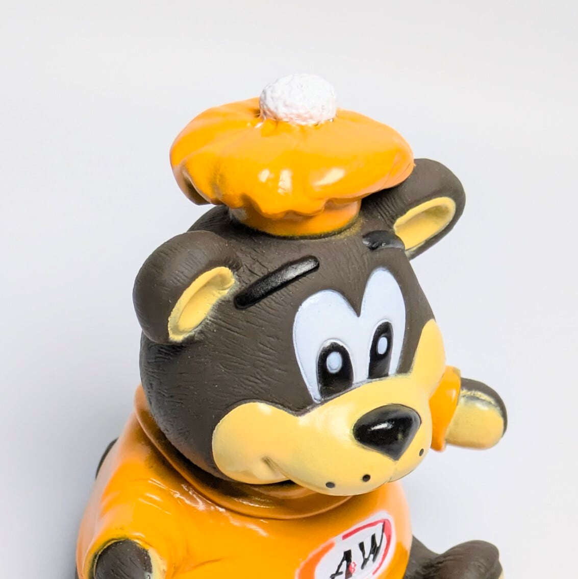 【 A&W(エンダー)ルーティ ベアー 】 ソフビバンク / 貯金箱 〚アメリカン雑貨 アメトイ〛