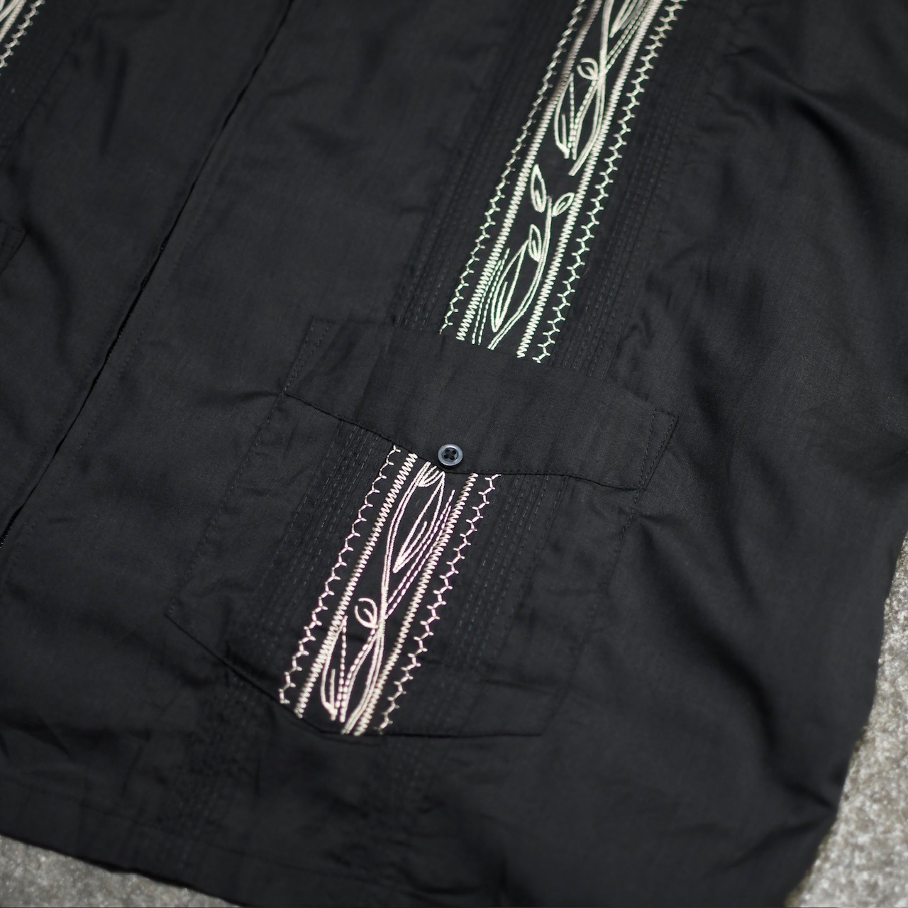 GUAYABERA zip up embroidery cuba shirt