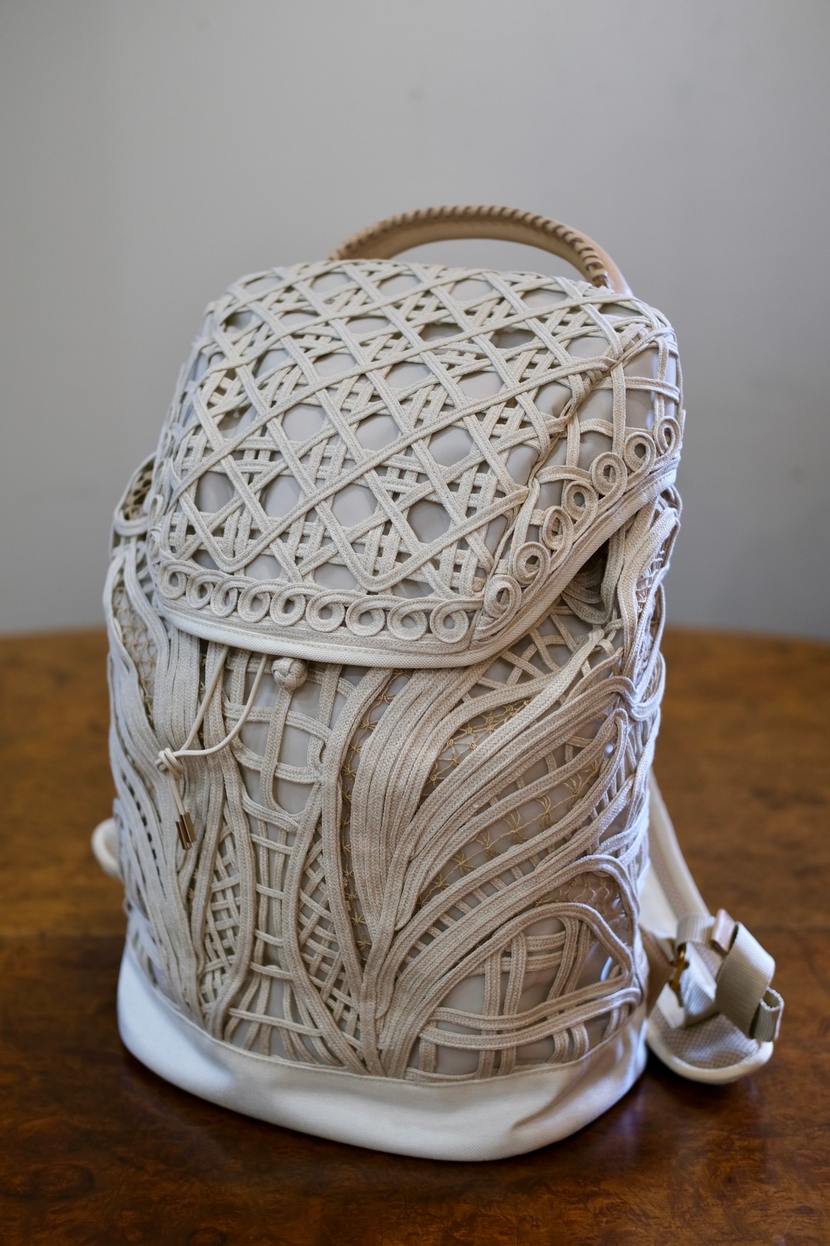 Mame Kurogouchi】Cording Embroidery Backpack / beige | loop
