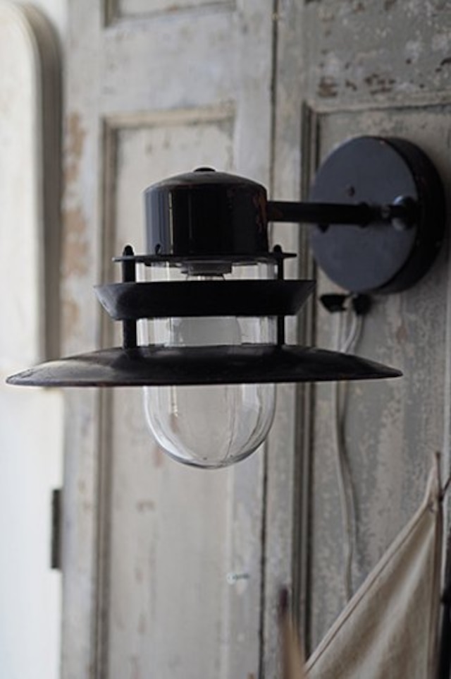 黒のデッキランプ-vintage deck bracket lamp