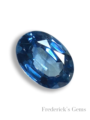 "唯一無二"の青色 0.5ct UP  希少石 天然 モンタナサファイア