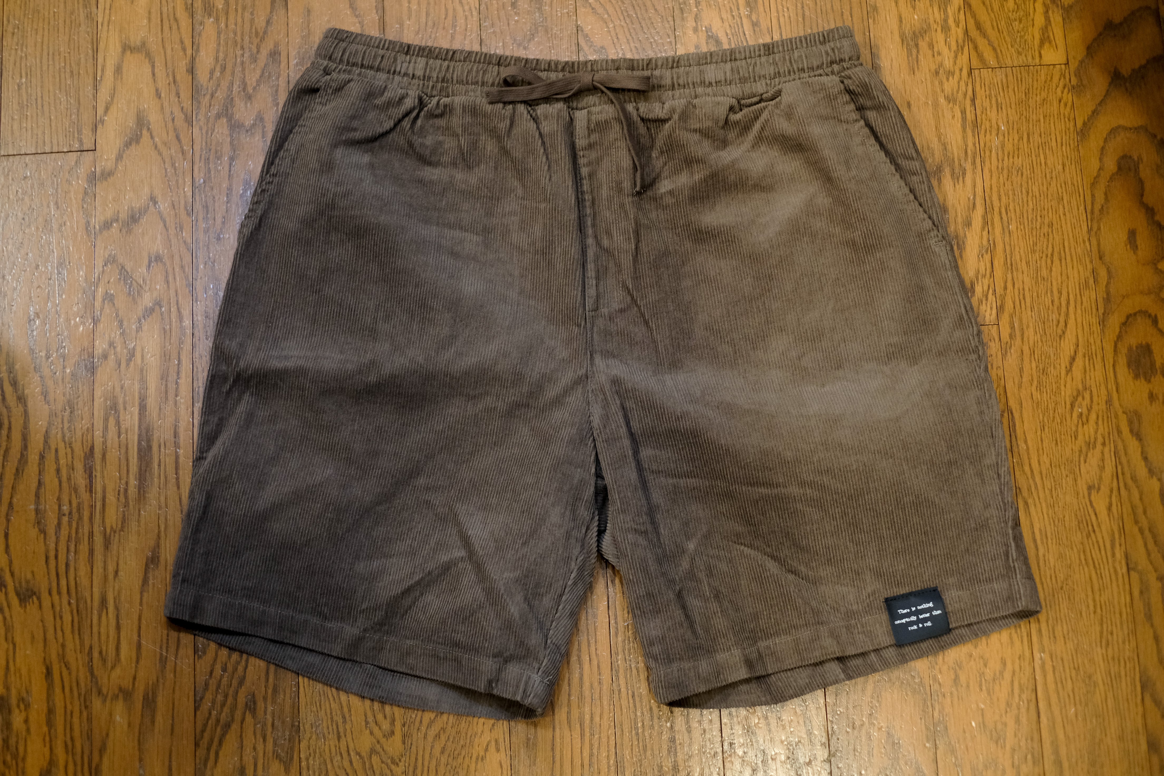 Corduroy Half Pants - Brown | RatHearts