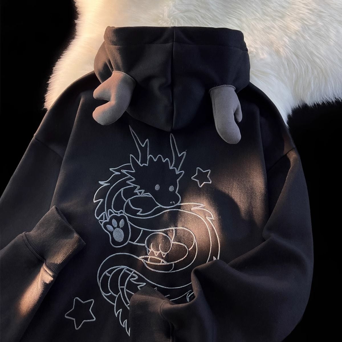 【ヨシヒコ】スカブルゾン刺繍ドラゴンと鷲のベルベットジャンパー 黒2XL ヨシヒコ様専用】スカブルゾン刺繍ドラゴンと鷲のベルベットジャンパー