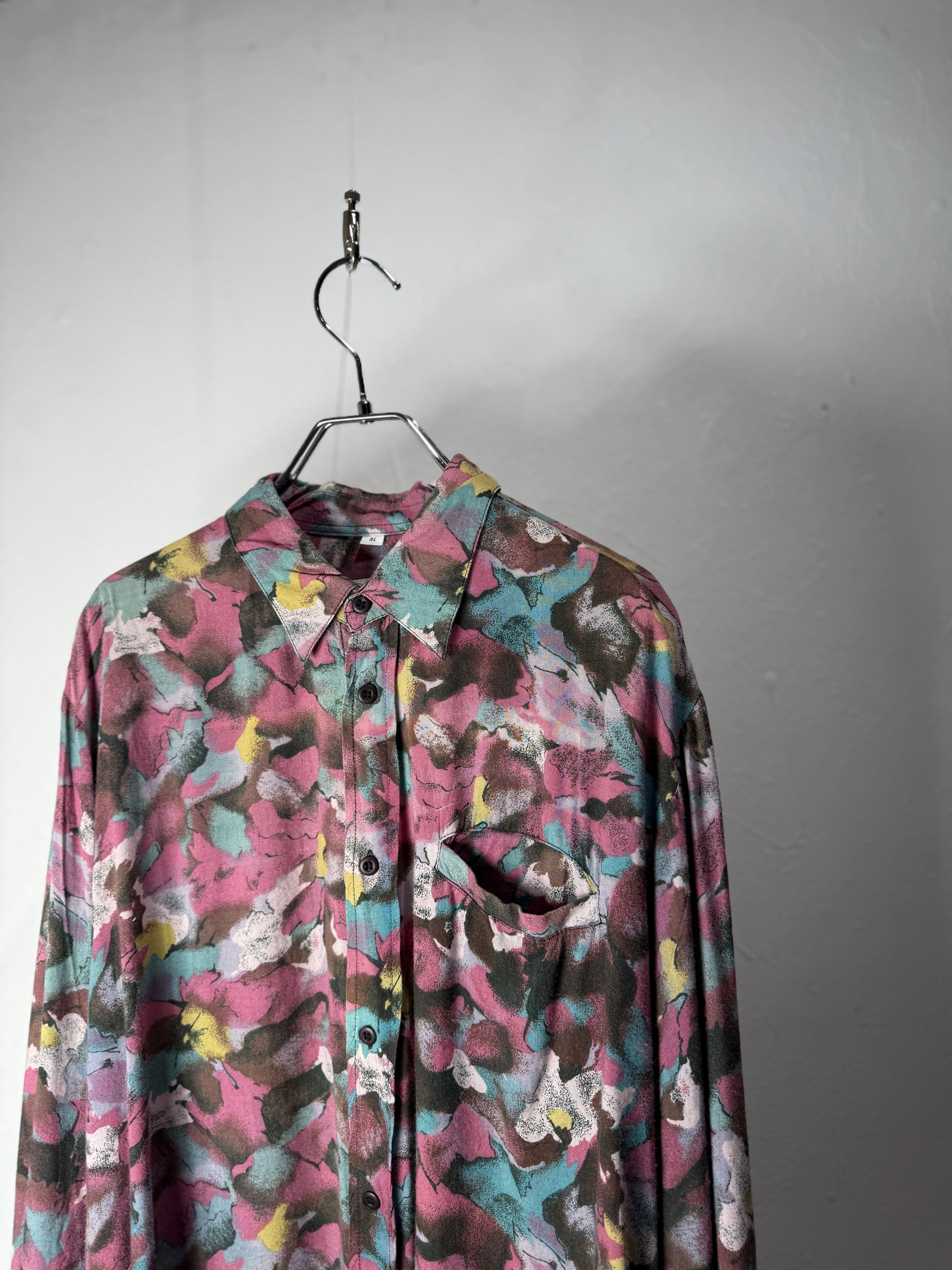 90s EUR Art Pattern Viscose Shirt