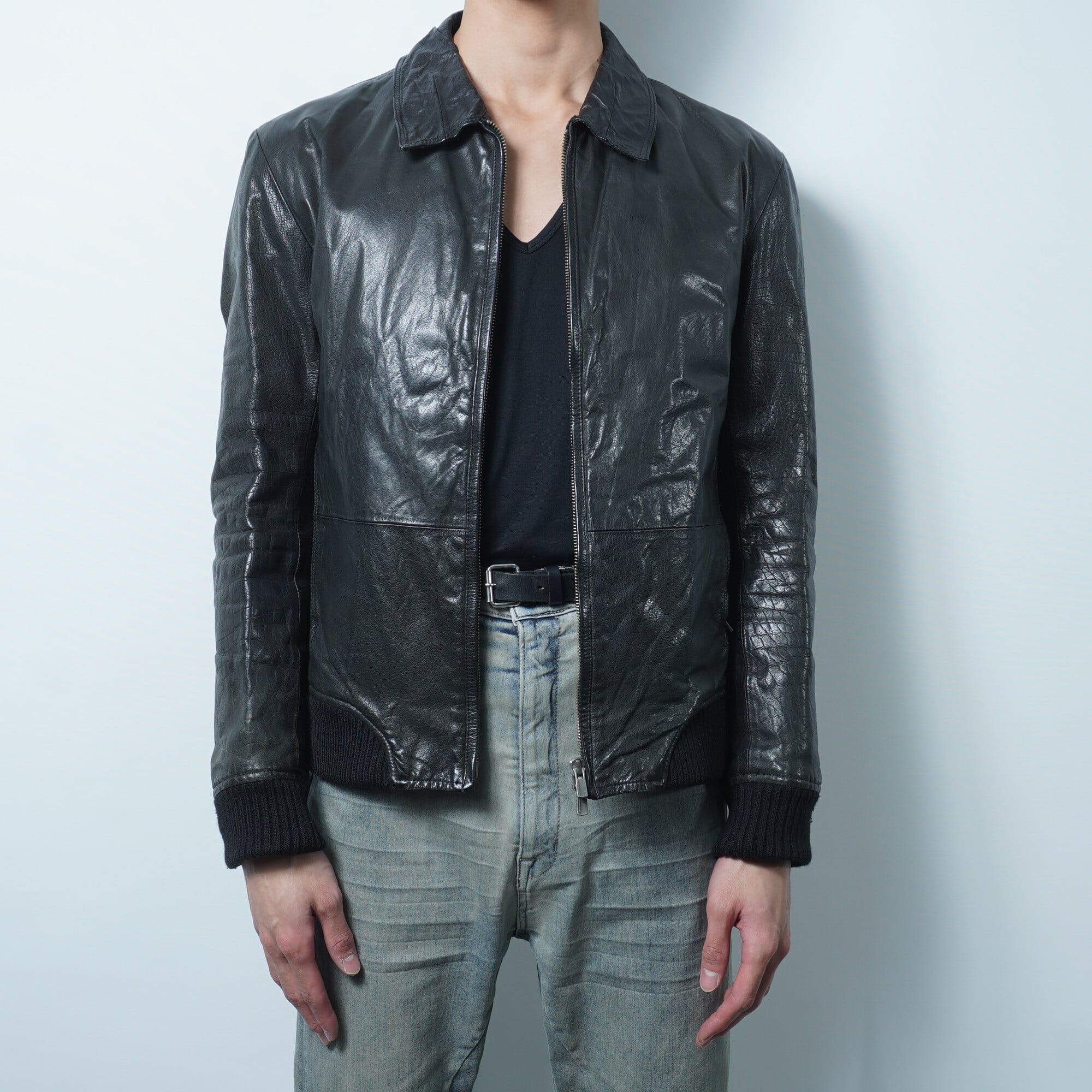 Yves Saint Laurent】イブサンローラン archive YSLロゴ ラムレザー Yves Saint Laurent】イブサンローラン archive YSLロゴ ラムレザー