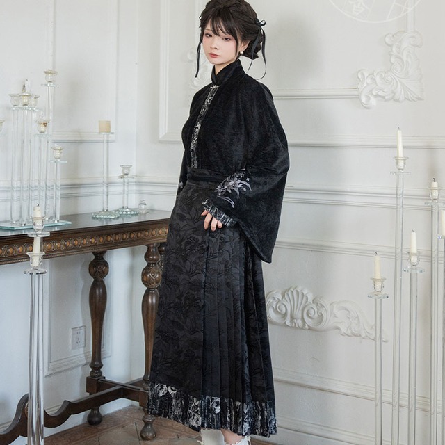 チャイナ風 スカート プリーツスカート ロング丈 レトロ 透かし柄｜天使と悪魔