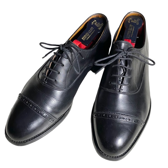 SCOTCH GRAIN black leather shoes