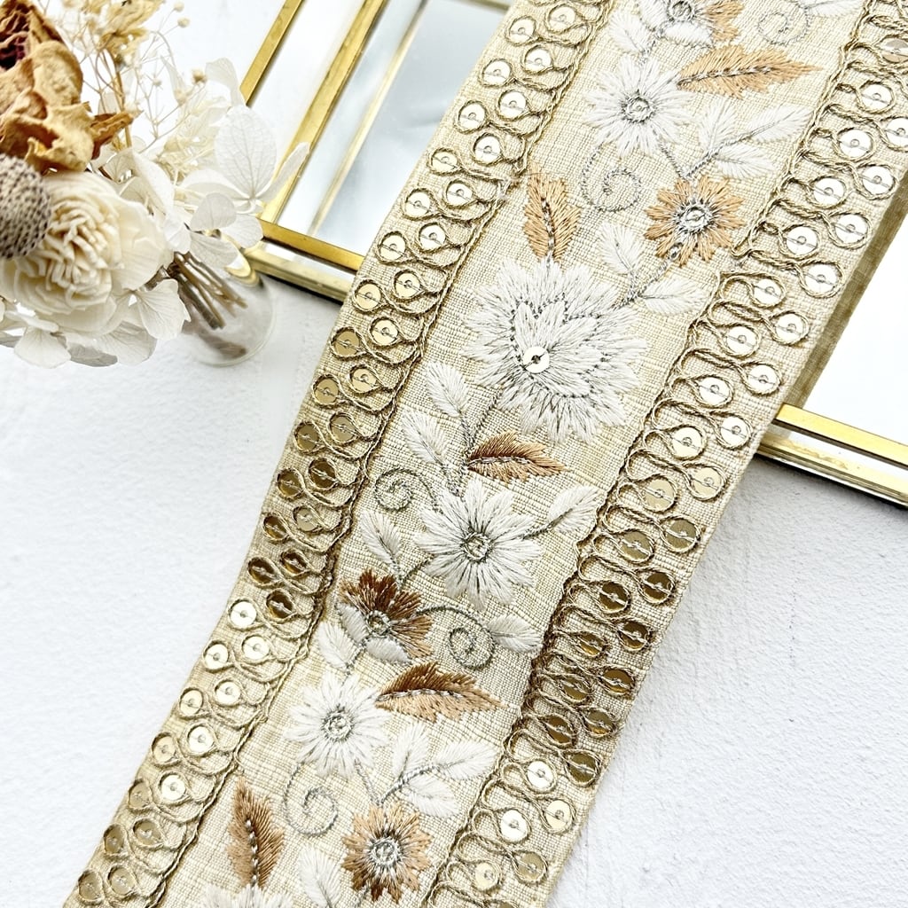 プレシャスモーメント [シャンパンゴールド]インド刺繍リボン 2240