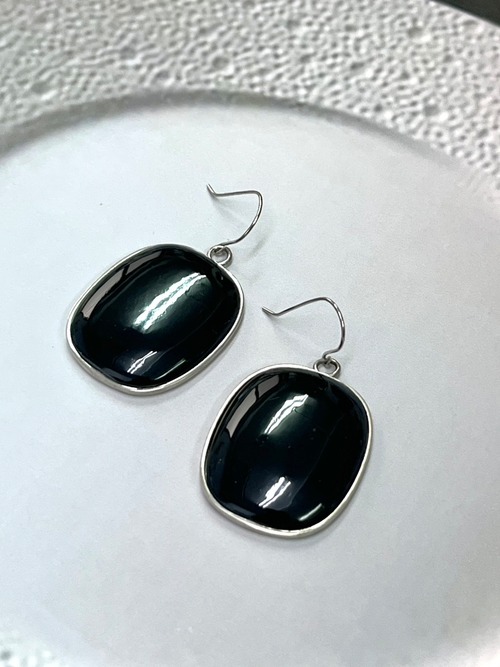 ミラノピアス/K18WGコーティング