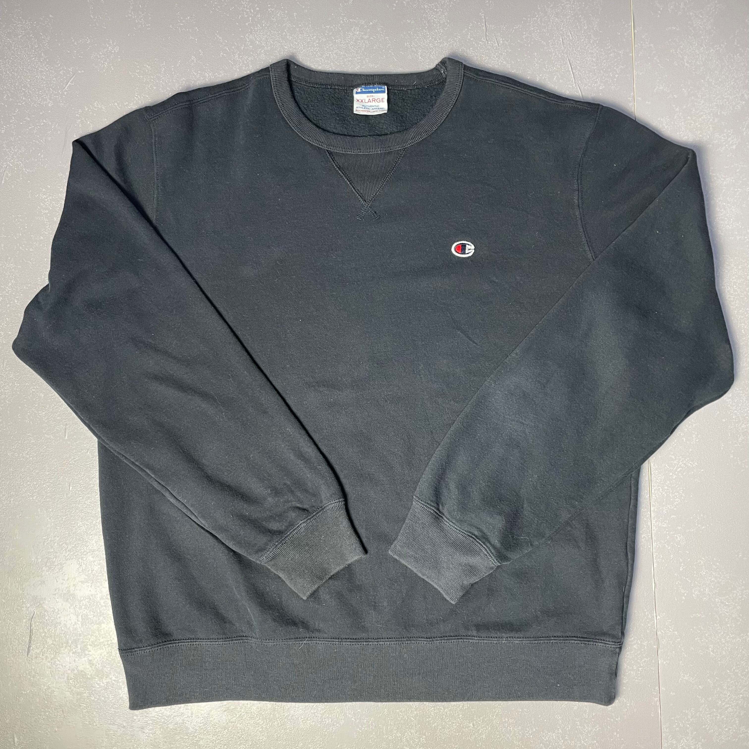 ビッグサイズ Champion チャンピオン ワンポイントロゴ 刺繍 スウェット トレーナー メンズ2XL 古着 ブラック 黒【スウェット】