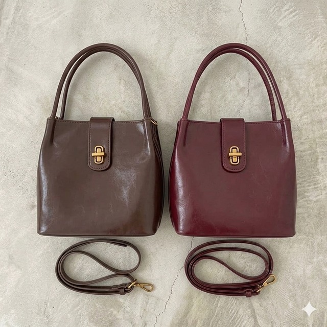 ナンバーミーTOKYO" FAKE LEATHER RETRO HAND BAG"