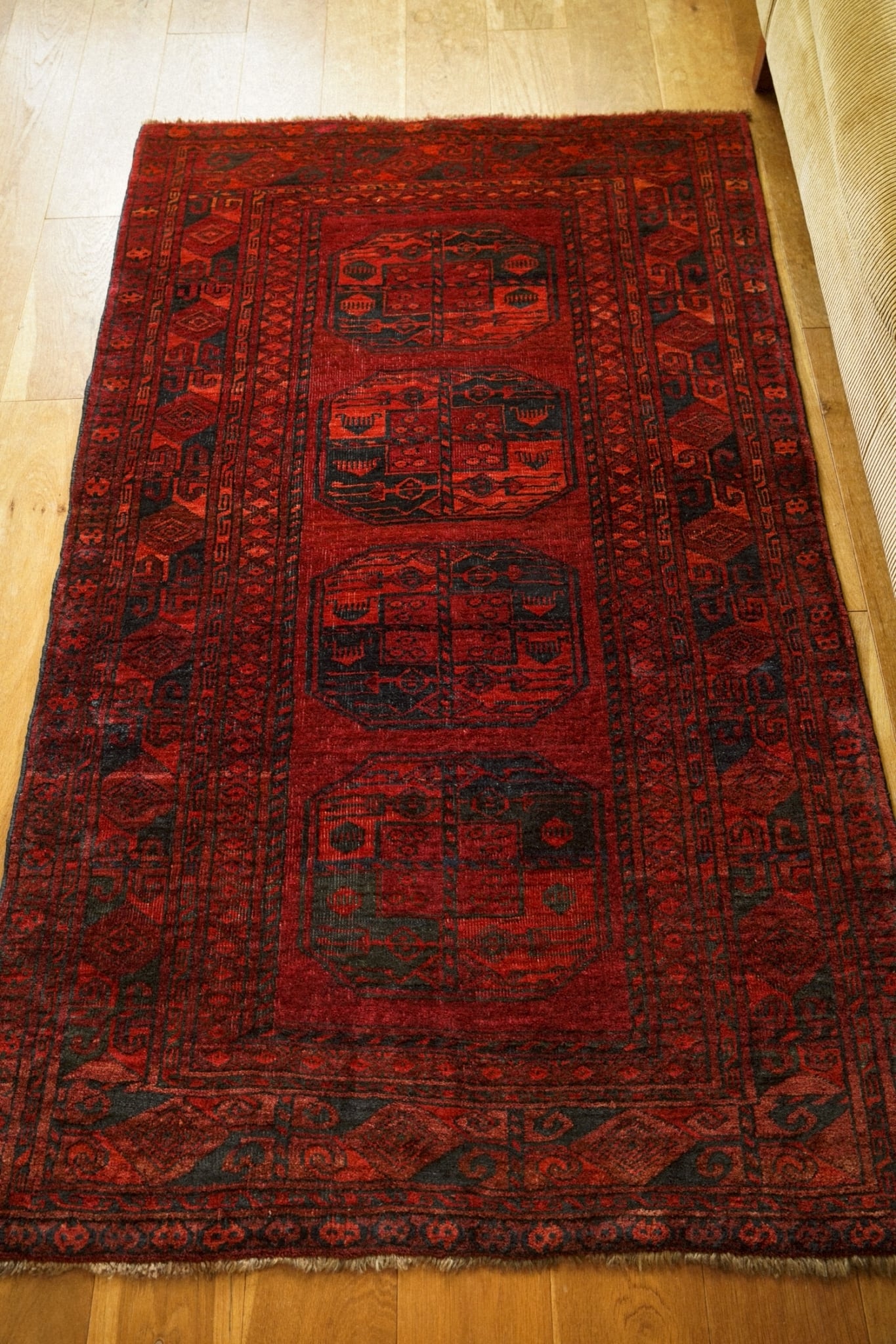 2307-Semi Antique Turkmen rug | 手織りのヴィンテージラグ専門店