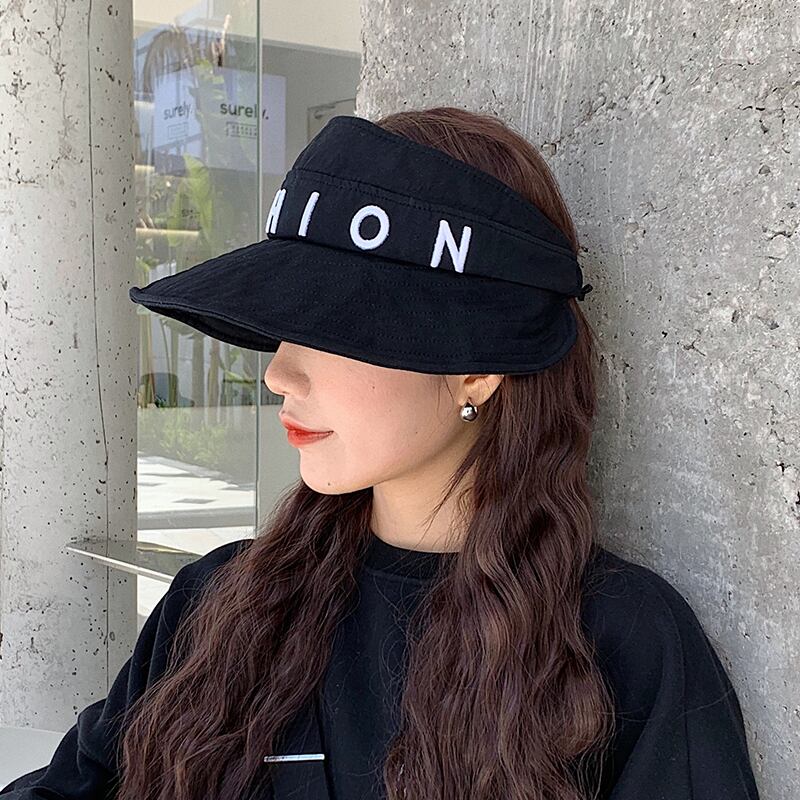 トップス レッド 帽子 ブラック・アイド・ピーズ53571463085