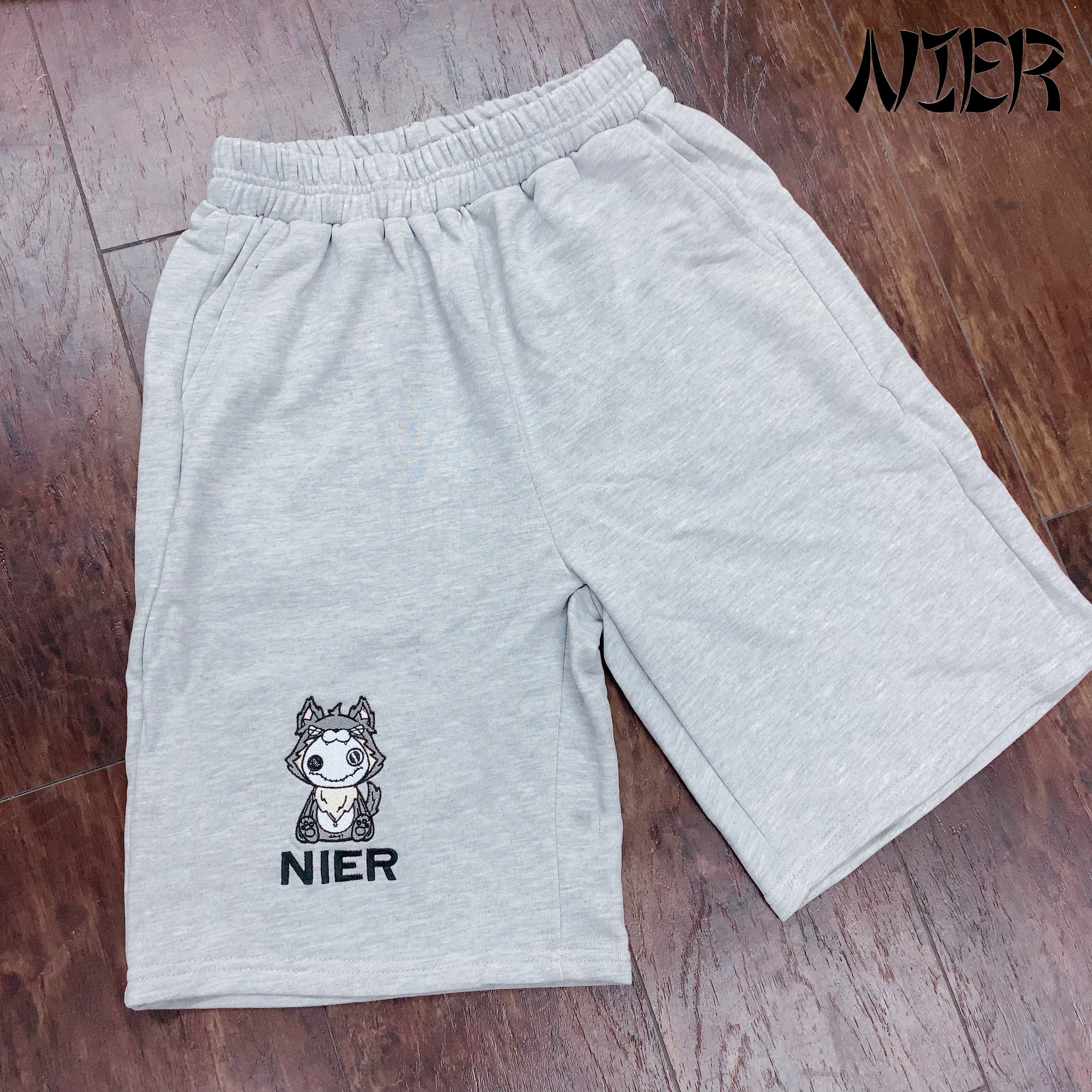 狼NieRちゃんハーフパンツ | NIER CLOTHING powered by BASE