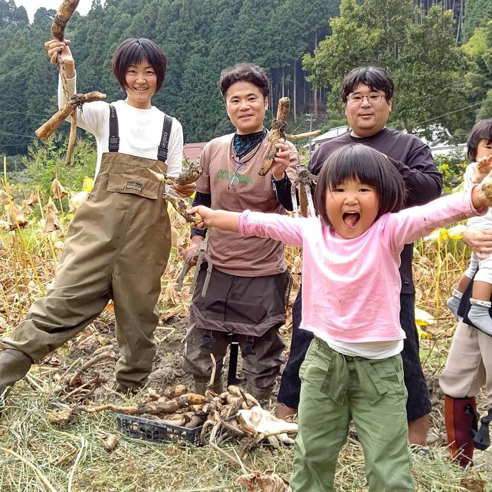れんこん掘り体験と竹筒で炊く蓮根ご飯　大人・中学生以上　1名