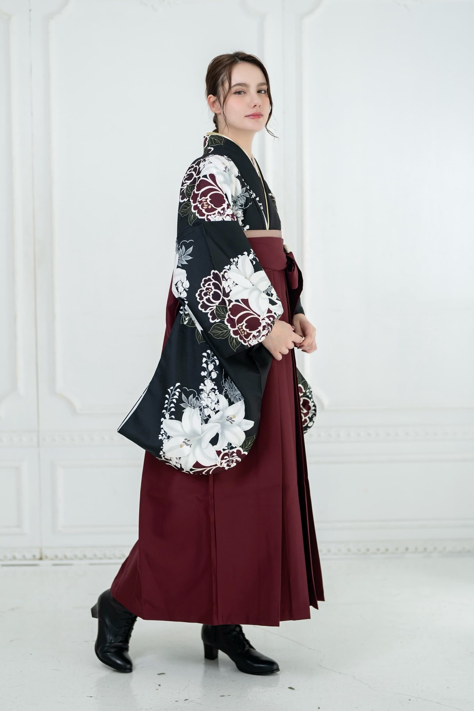 Kimono Sienne 卒業式袴3点セット 黒 百合 椿 二尺袖着物 袴 卒業式