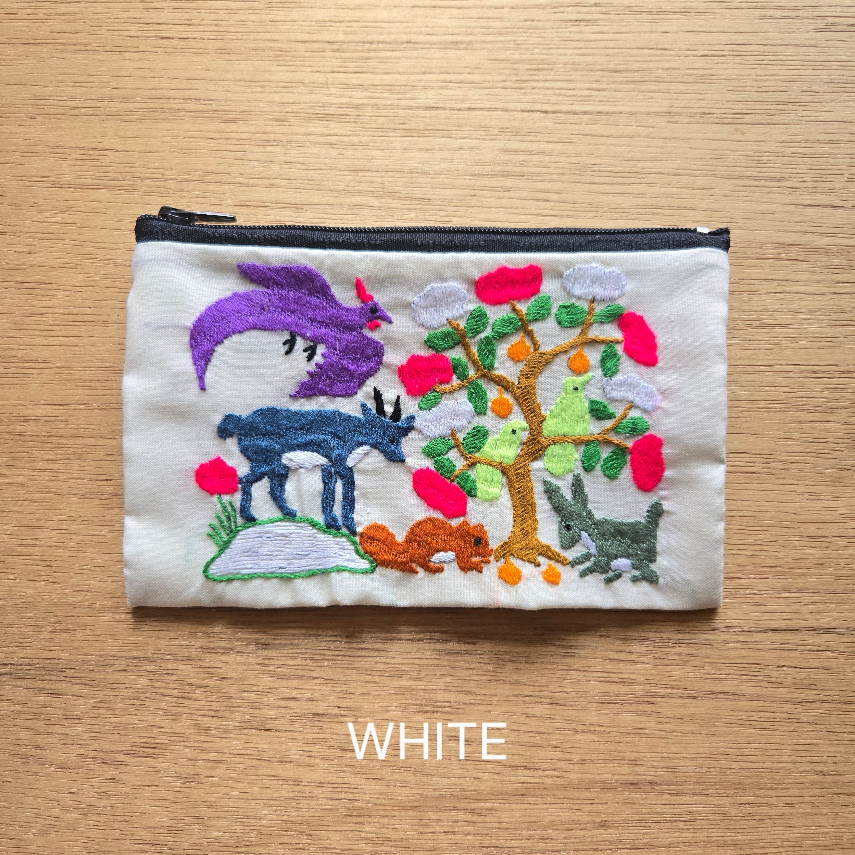 ラオス モン族手刺繍ポーチ | gururi
