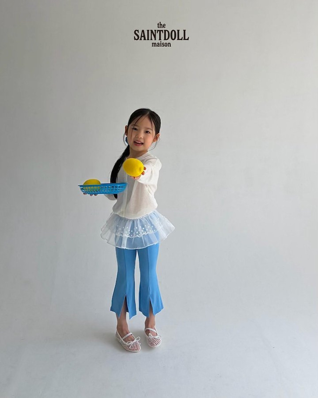 [SAINTDOLL] Summer Slit Bootcut Jeans (JS/JM/JL) / [세인트돌] 썸머트임부츠컷 (JS/JM/JL)