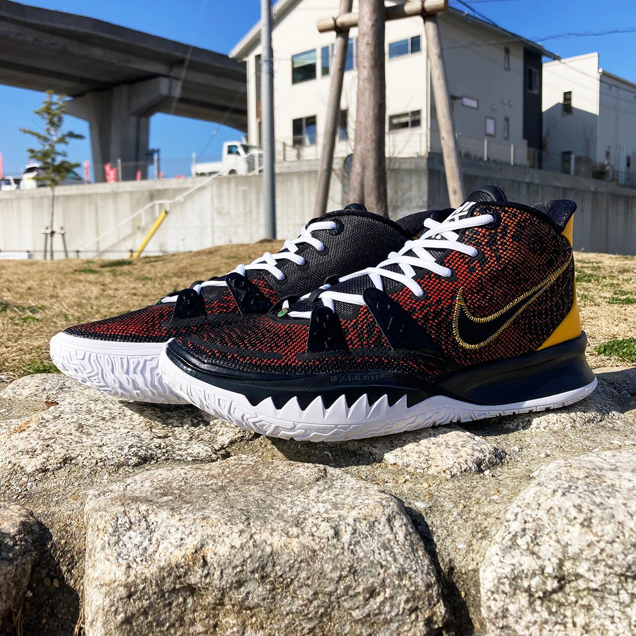 直売最安 NIKE KYRIE7 EP ナイキ カイリー7 バッシュ 28.5cm - 靴