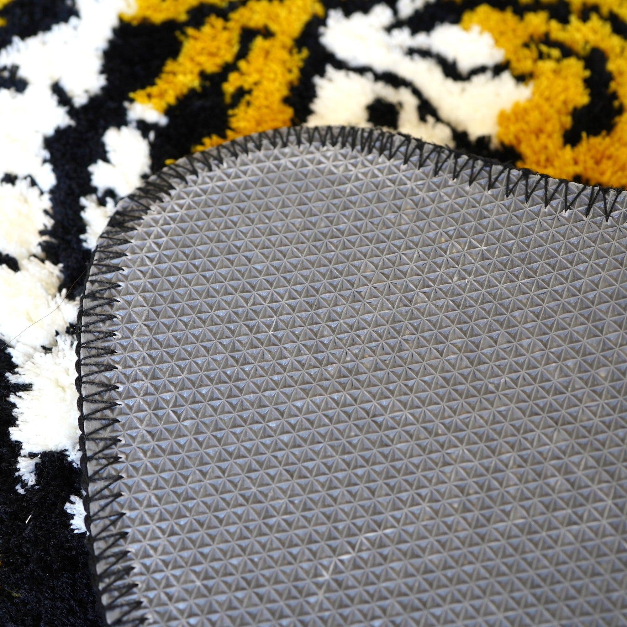 SK OLDIES ACCENT RUG 