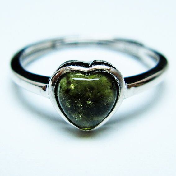 モルダバイト リング 指輪 ハート 12号 フリーサイズ 一点物 メール便可 [M便 1/20] 199-460