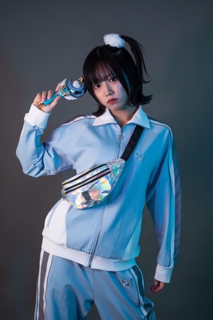 ∴ yuenii training suit β jacket / planet