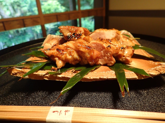 鳥もも肉備長炭たれ焼き (1パック)