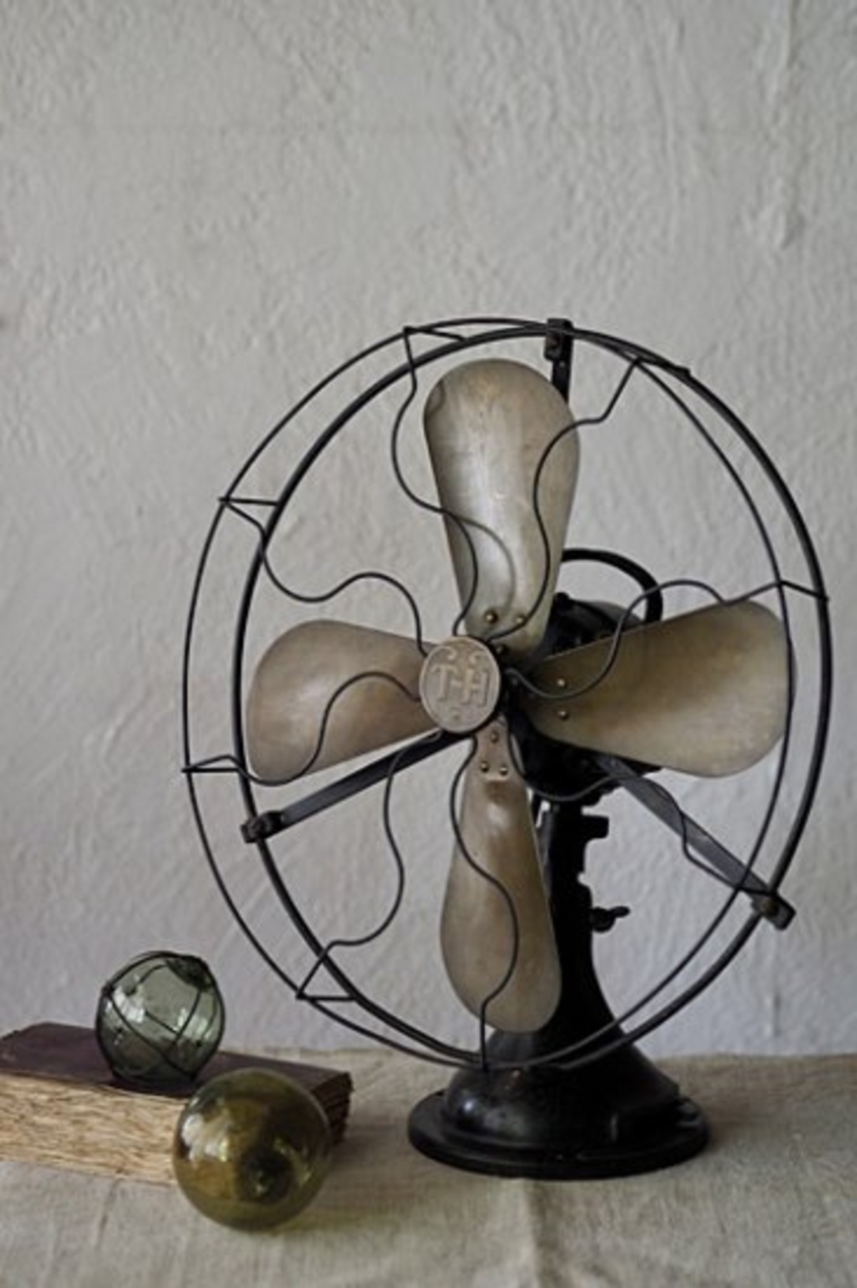 四翼アンティーク扇風機-vintage french electric fan | アンティーク 