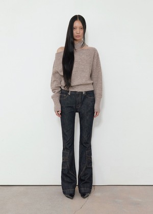 [BOHEMIAN SEOUL] NECK CUTOUT SLIMFIT KNIT, BEIGE 正規品 韓国ブランド 韓国通販 韓国代行 韓国ファッション bohemseo ボヘミアンソウル