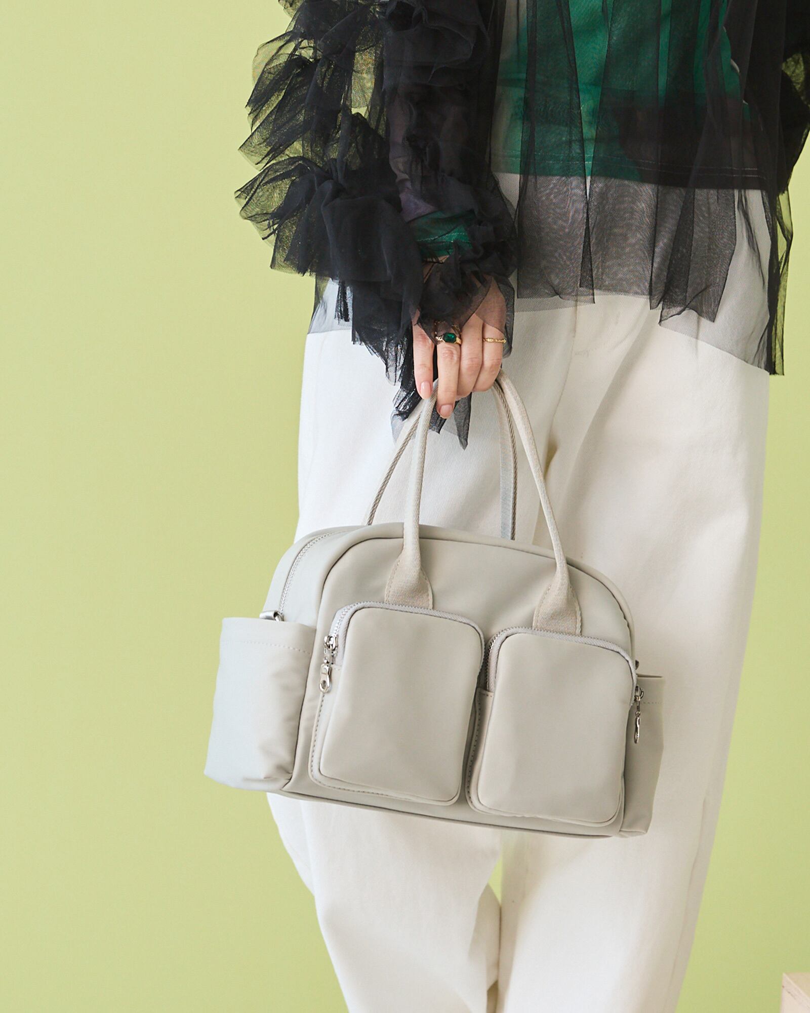 en. Multi pocket shoulder bag [edt-147] | EDITA．